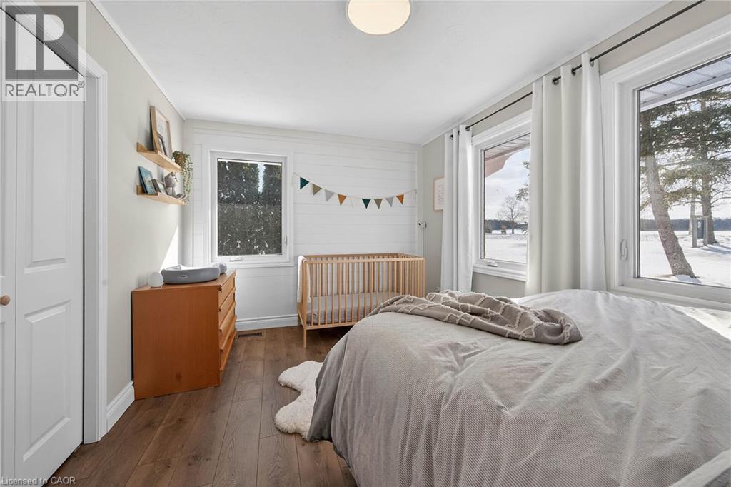 4024 River Road, Caledonia, ON - Indoor Photo Showing Bedroom