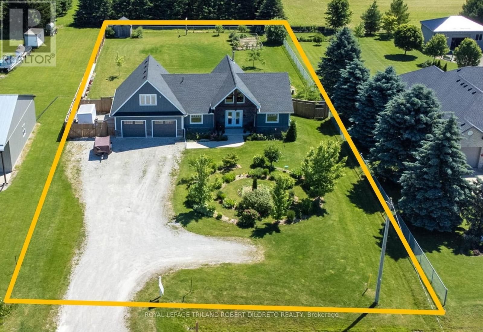 22910 Highbury Avenue N, Middlesex Centre (Bryanston), ON - Outdoor