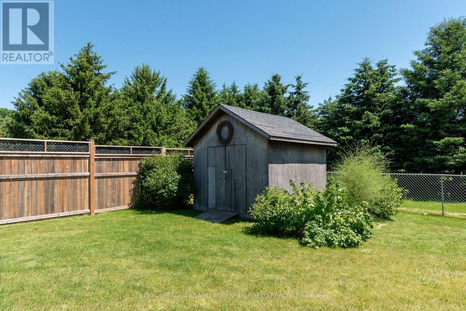 22910 Highbury Avenue N, Middlesex Centre (Bryanston), ON - Outdoor