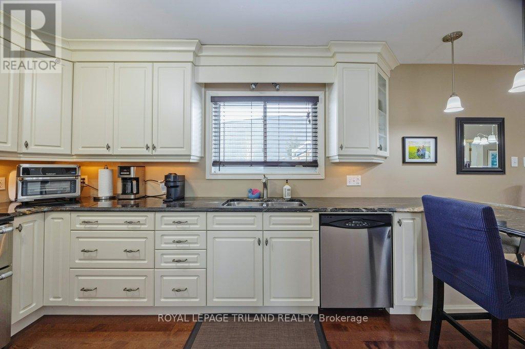 1212-1214-1218 Talbot Street, St. Thomas, ON