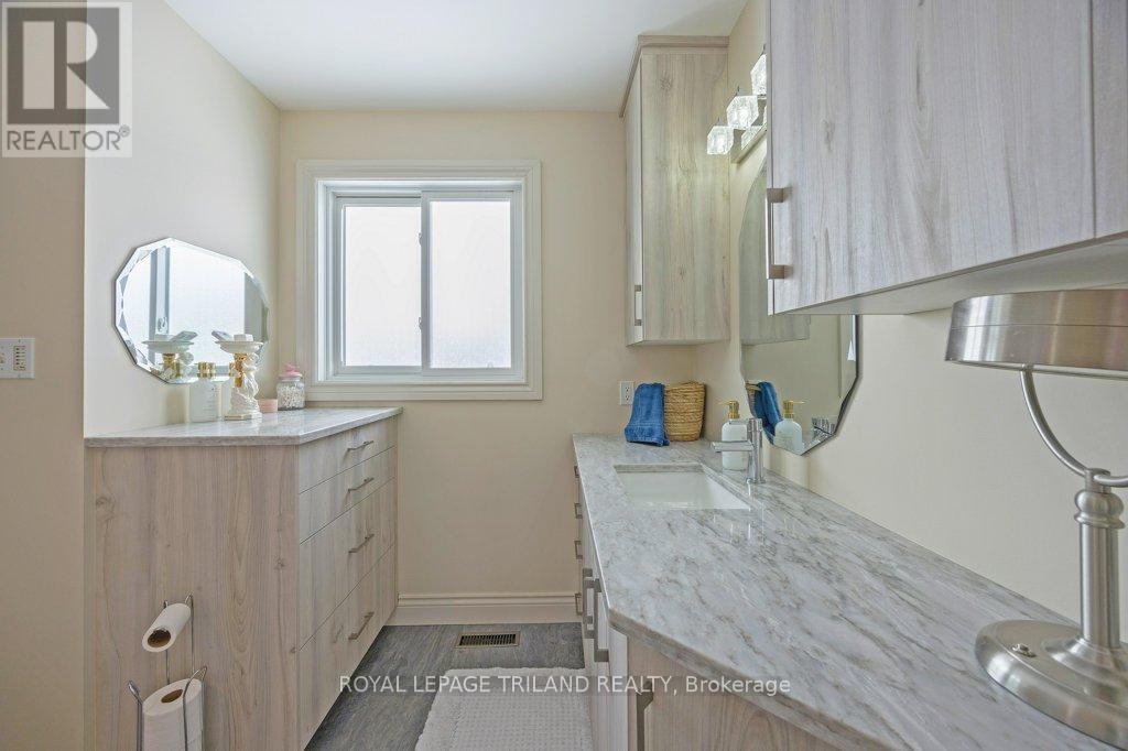 1212-1214-1218 Talbot Street, St. Thomas, ON