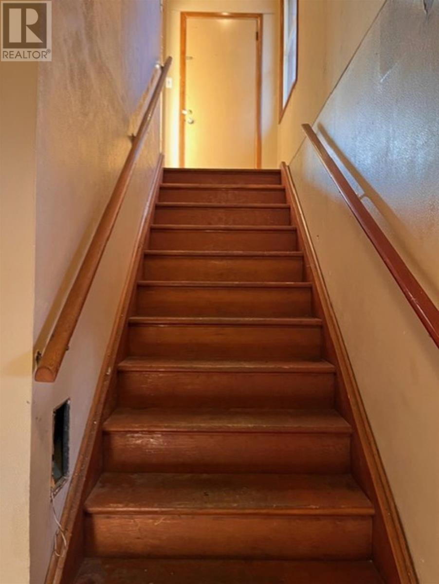 527 Court St N, Thunder Bay, ON - Indoor Photo Showing Other Room