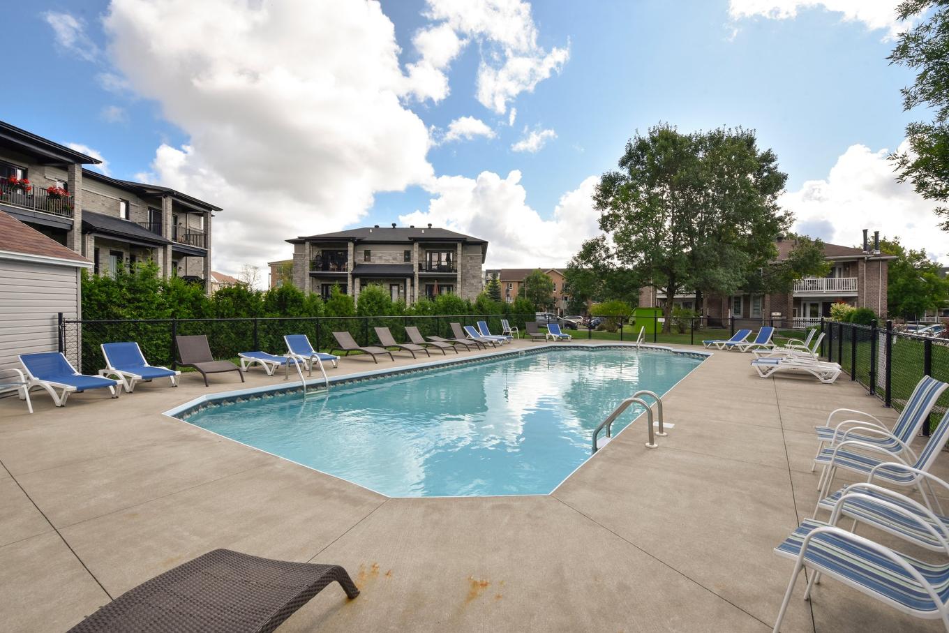 Piscine - 1137 Rue De L'Aigue-Marine, Québec (Charlesbourg), QC - Outdoor With In Ground Pool