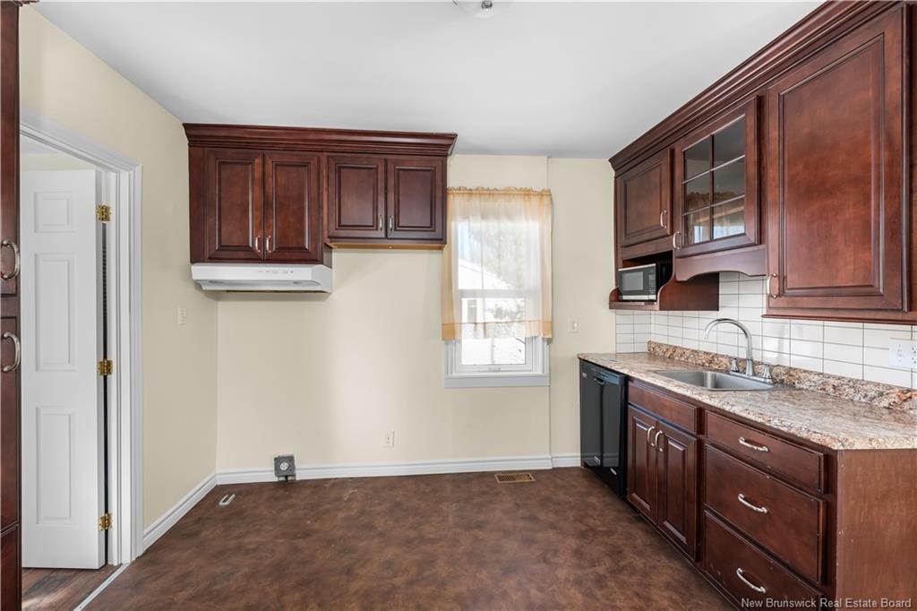 195 Second Ave, Moncton, NB