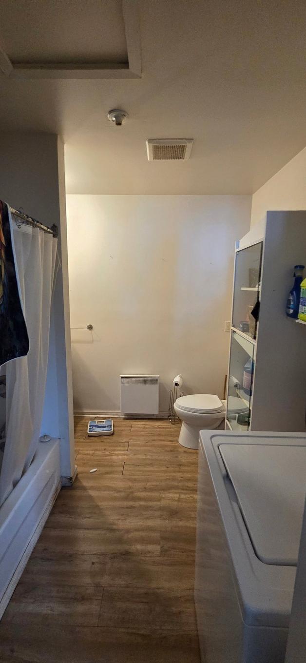 Salle de bains - 8 Ch. Cora, Grand-Remous, QC - Indoor