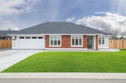 908 Ridgeline Blvd Parksville, BC X1X 1X1