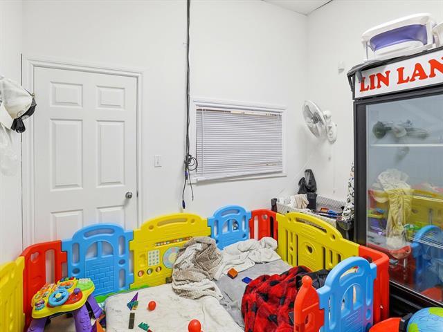 841 Ellice Ave, Winnipeg, MB