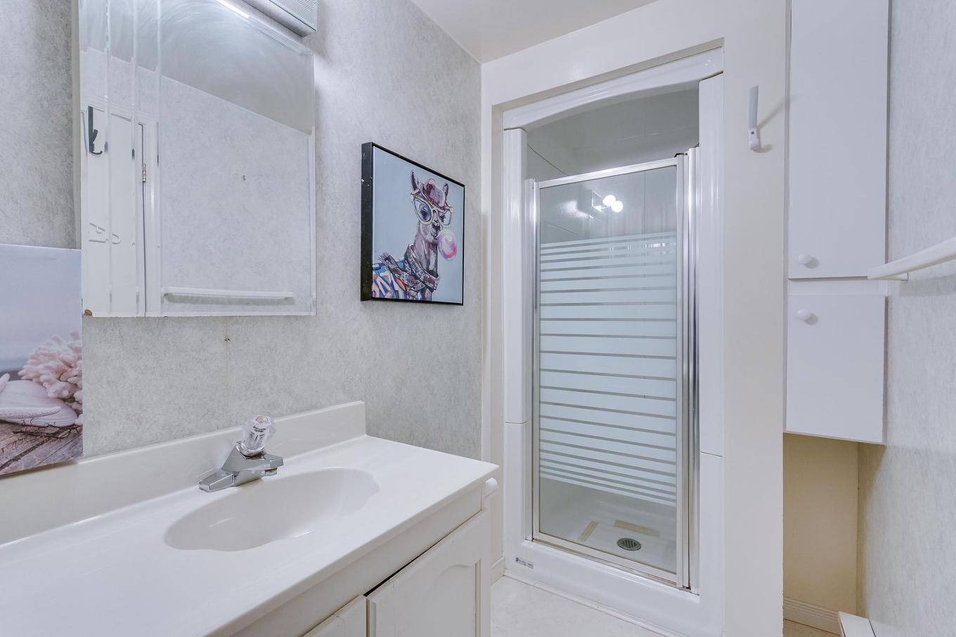 Salle de bains - 82 Rue Vincent-Legris, Gatineau (Gatineau), QC - Indoor Photo Showing Bathroom