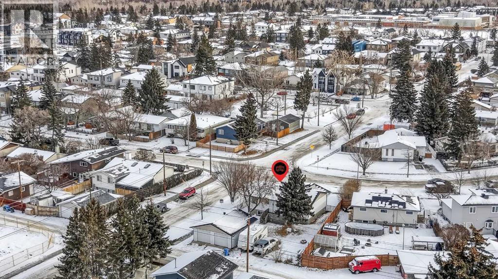 8527 Bowglen Road Nw, Calgary, AB - Outdoor