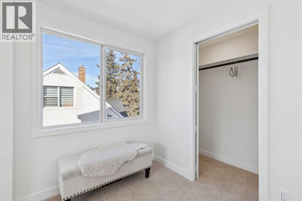 4547 Passchendaele Road Sw, Calgary, AB - Indoor Photo Showing Other Room