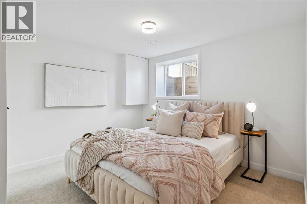 4547 Passchendaele Road Sw, Calgary, AB - Indoor Photo Showing Bedroom