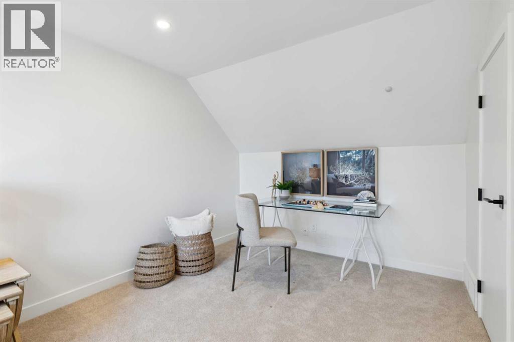 4547 Passchendaele Road Sw, Calgary, AB - Indoor Photo Showing Office