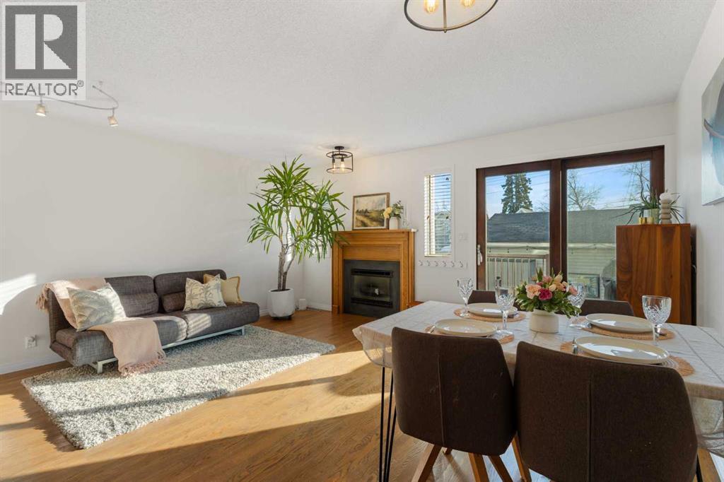 1629 29 Avenue Sw, Calgary, AB - Indoor With Fireplace