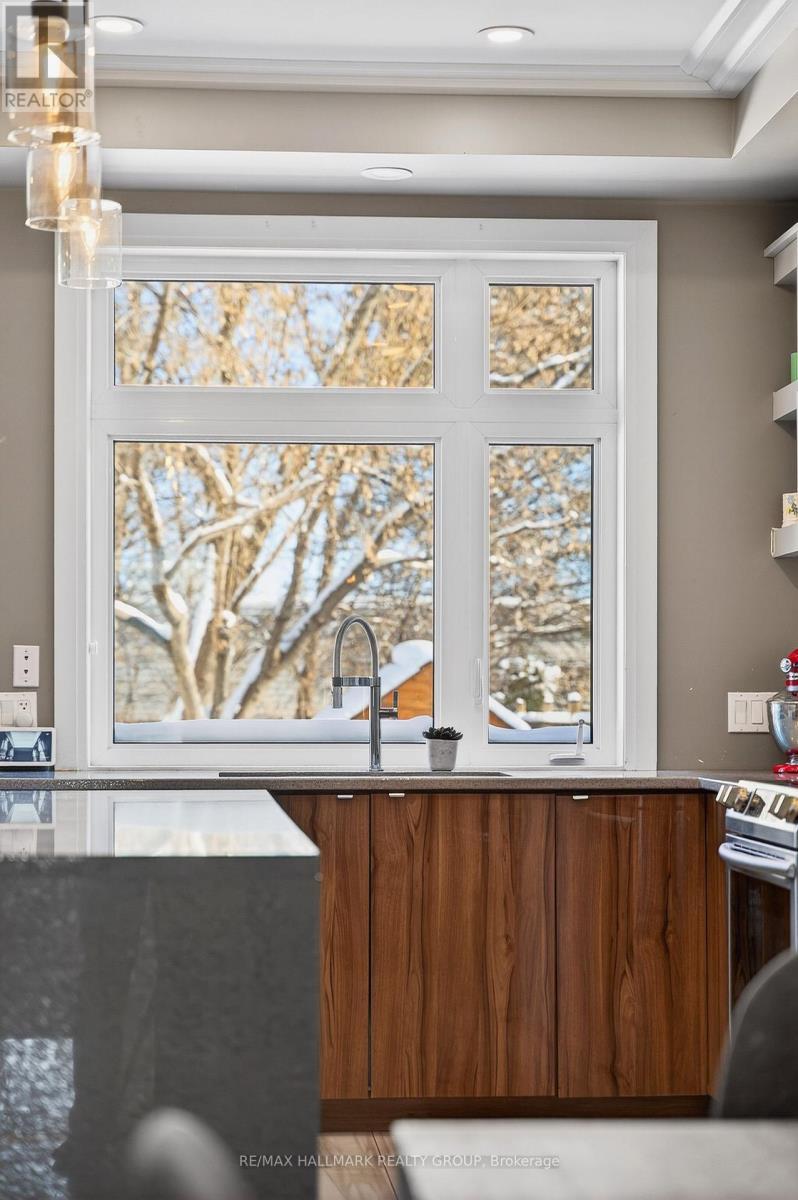 579 Foxview Place, Ottawa, ON - Indoor