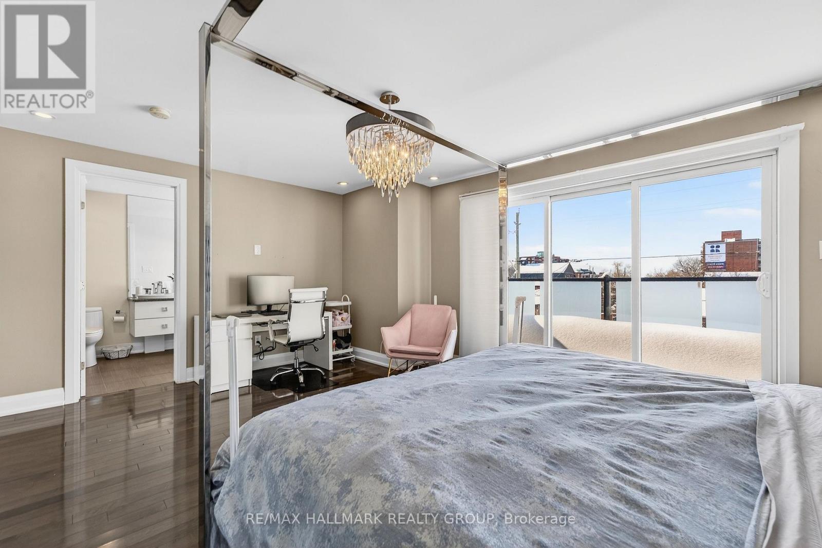 579 Foxview Place, Ottawa, ON - Indoor Photo Showing Bedroom