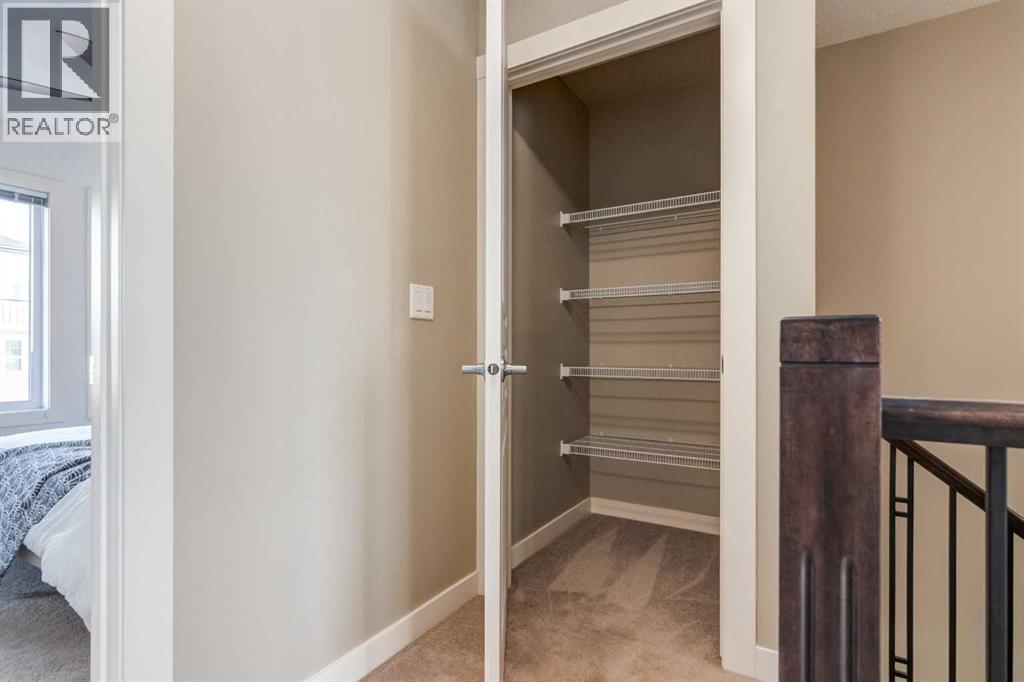 705 Evanston Square Nw, Calgary, AB - Indoor Photo Showing Other Room