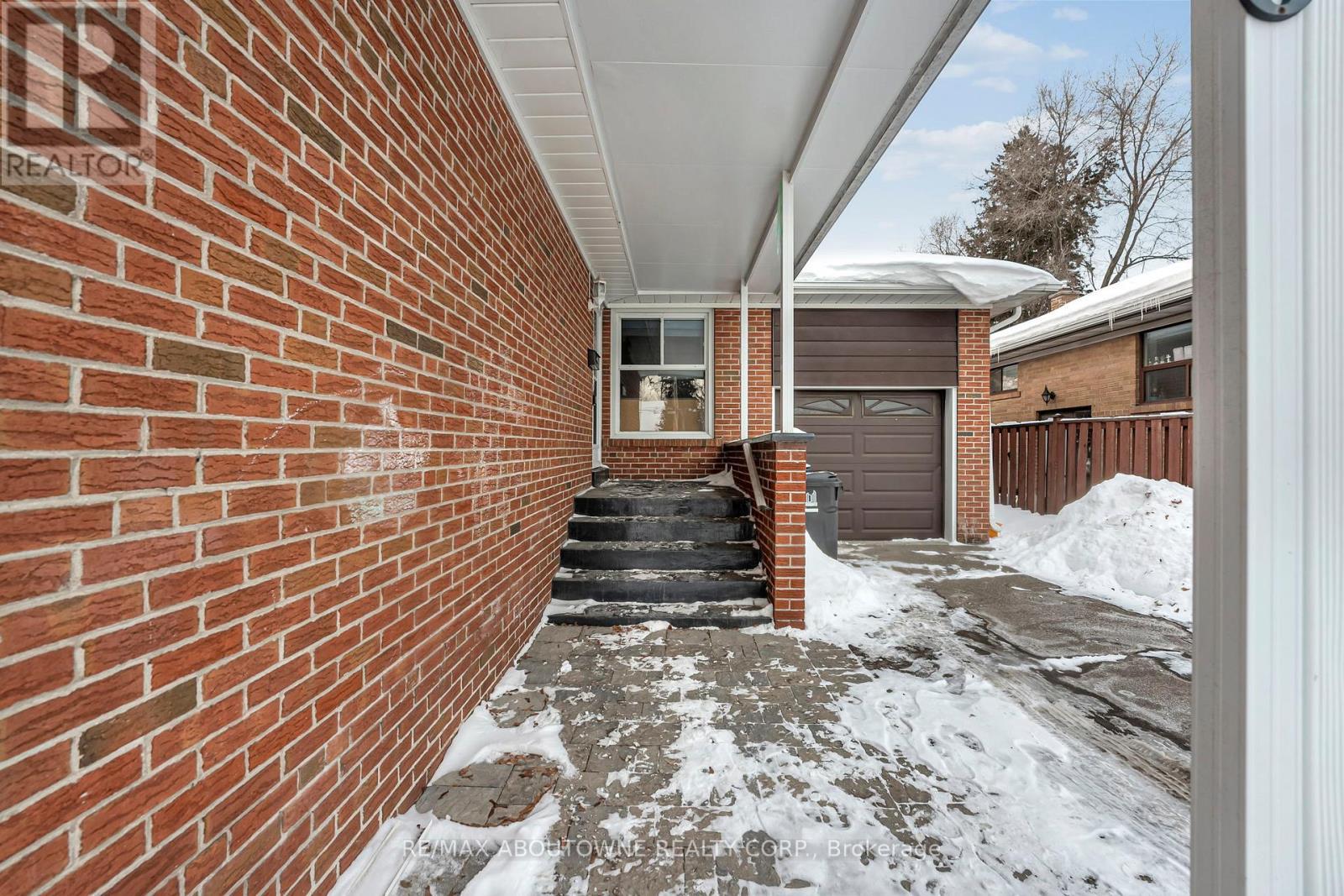 150 Thistle Down Boulevard, Toronto, ON - Outdoor With Exterior