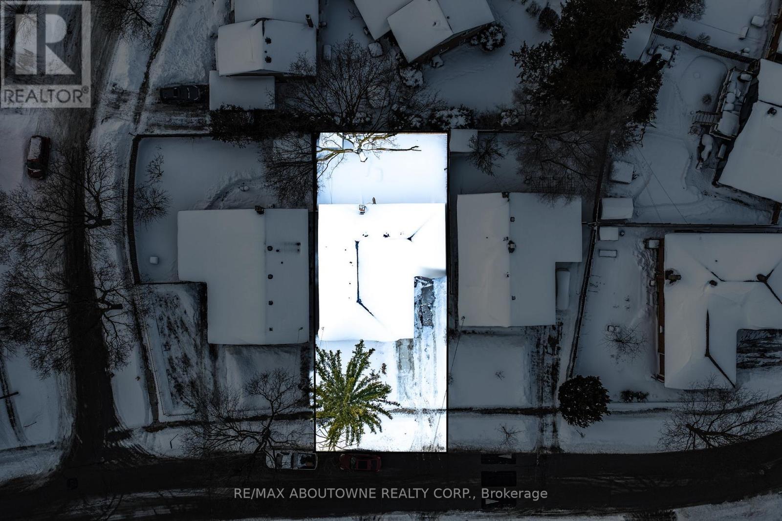 150 Thistle Down Boulevard, Toronto, ON - Outdoor