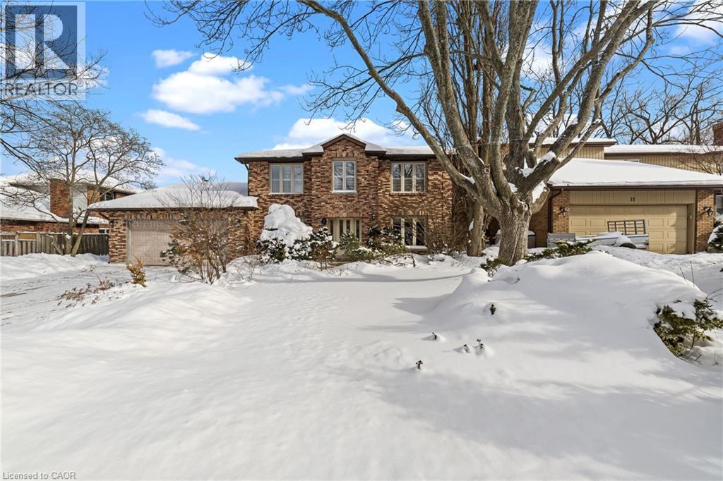 7 Templer Drive, Ancaster, ON - Outdoor