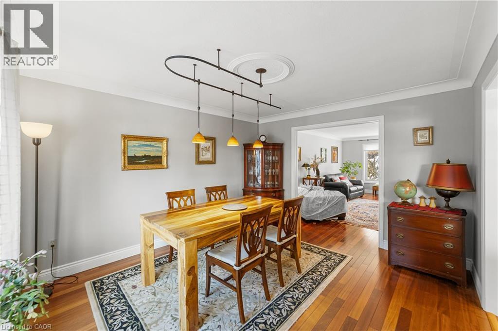 7 Templer Drive, Ancaster, ON - Indoor Photo Showing Other Room