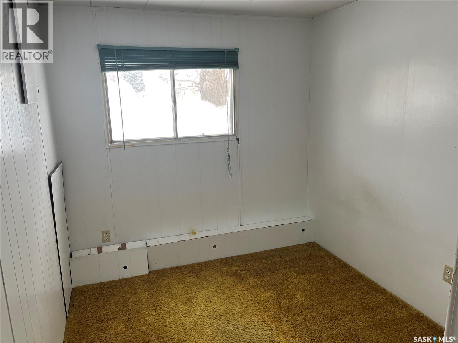 210 Main Street, Francis, SK