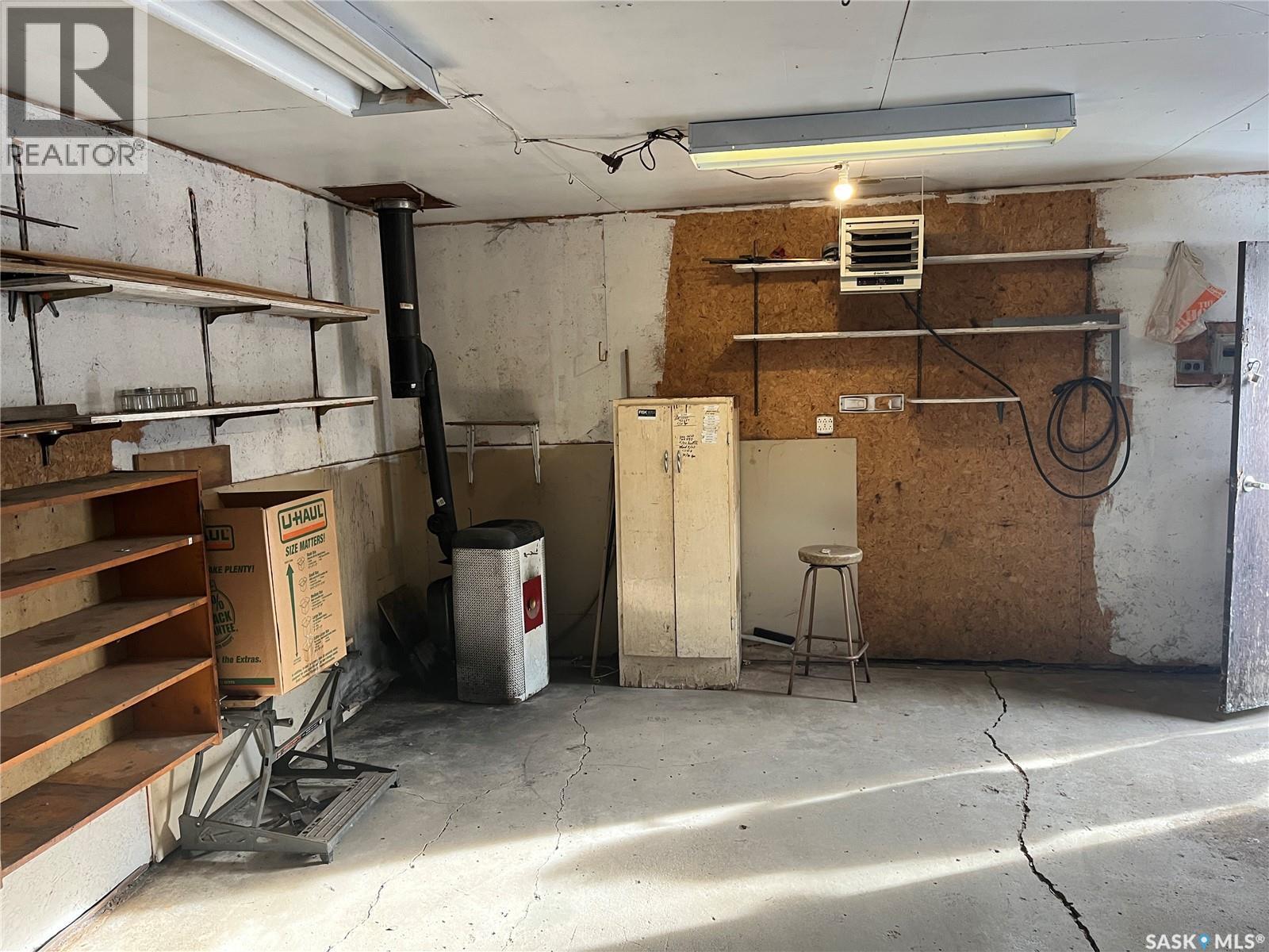 210 Main Street, Francis, SK