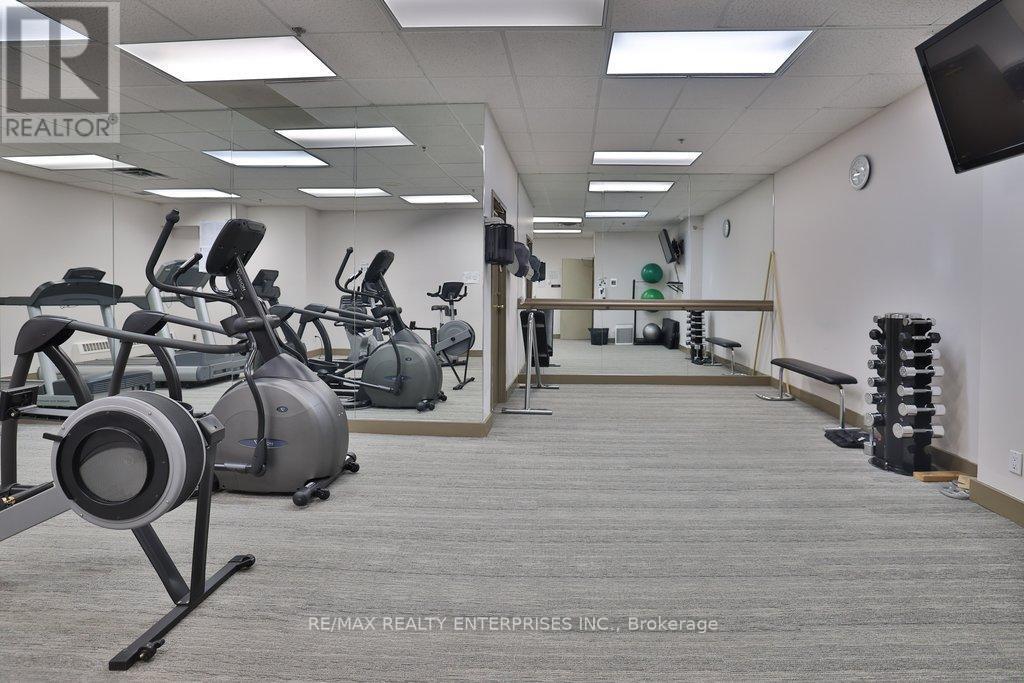 211 - 1800 The Collegeway, Mississauga, ON - Indoor
