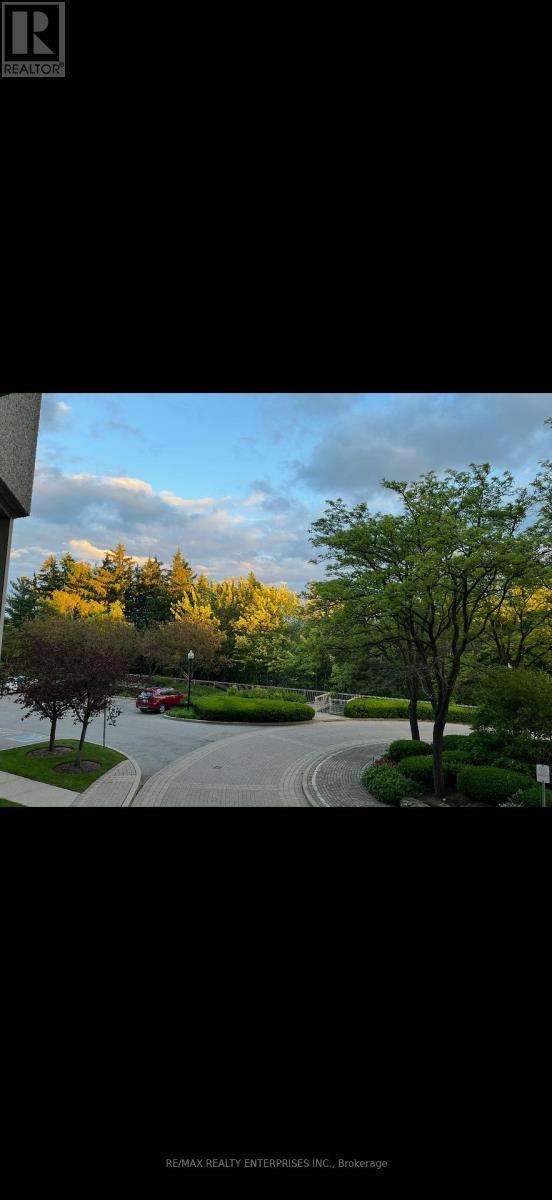 211 - 1800 The Collegeway, Mississauga, ON - Outdoor With View