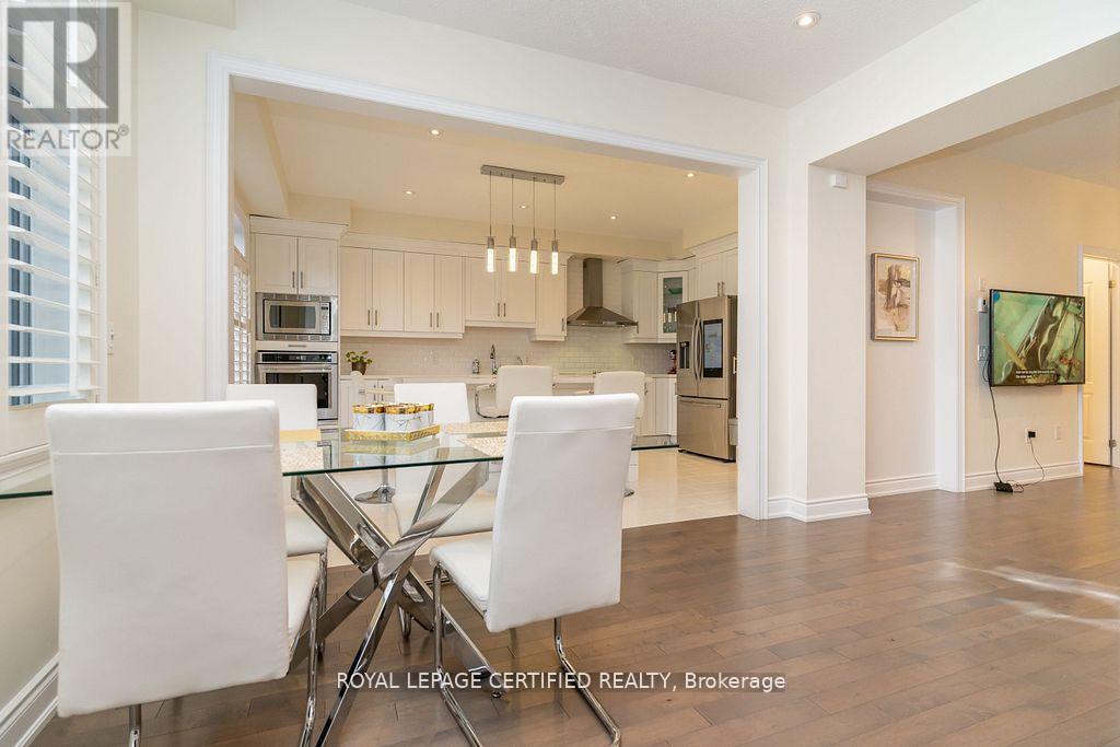 792 Glenbrook Avenue, Burlington, ON - Indoor