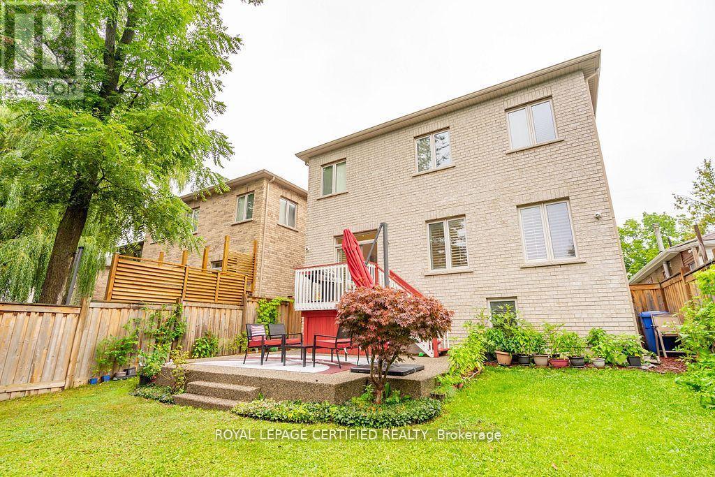 792 Glenbrook Avenue, Burlington, ON - Outdoor With Exterior