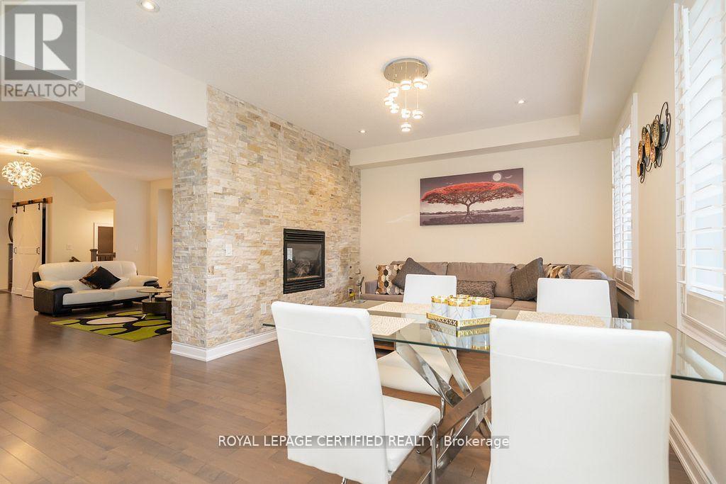 792 Glenbrook Avenue, Burlington, ON - Indoor With Fireplace