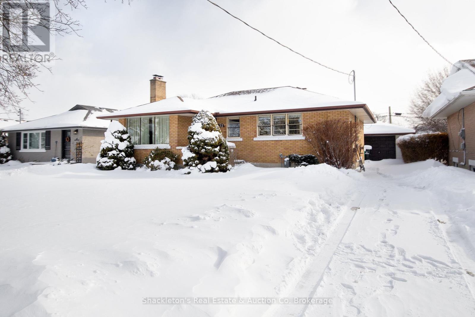 53 Sandra Avenue, Kitchener, ON - Outdoor