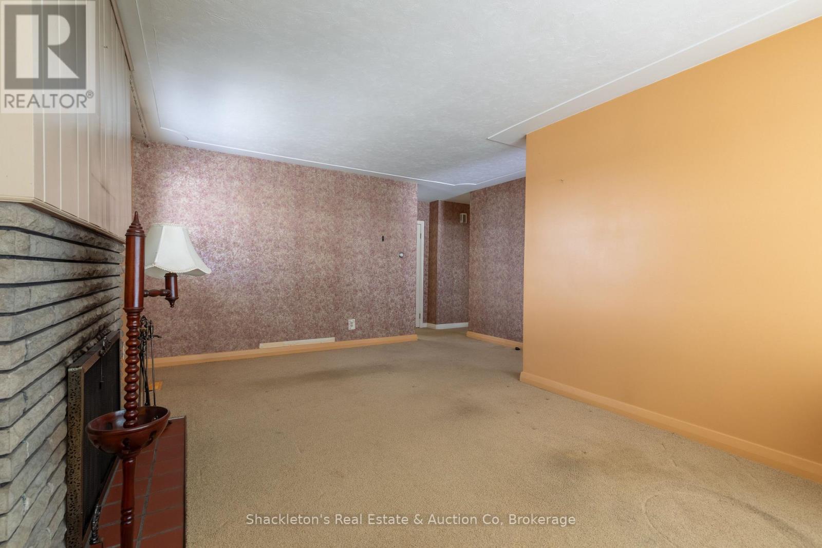 53 Sandra Avenue, Kitchener, ON - Indoor Photo Showing Other Room