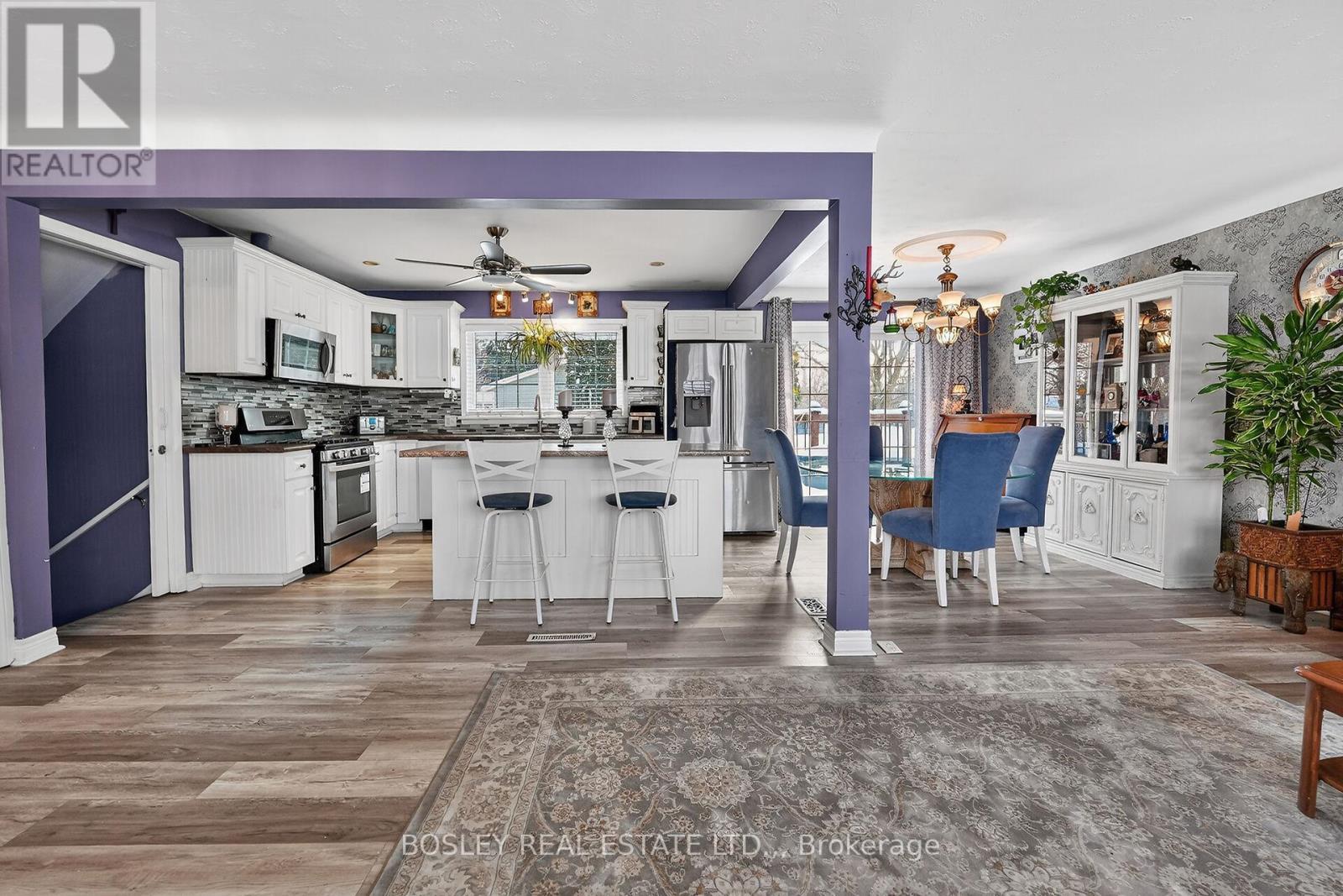 544 Victoria Street, Niagara-On-The-Lake (Town), ON - Indoor Photo Showing Kitchen