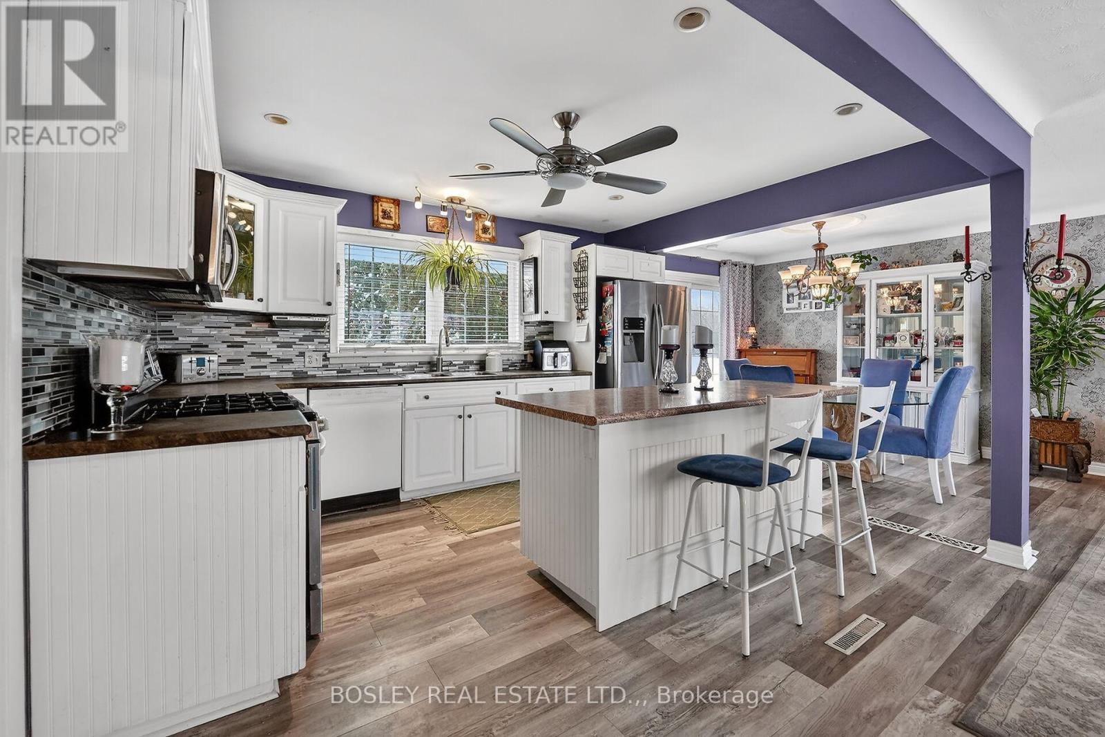 544 Victoria Street, Niagara-On-The-Lake (Town), ON - Indoor Photo Showing Kitchen