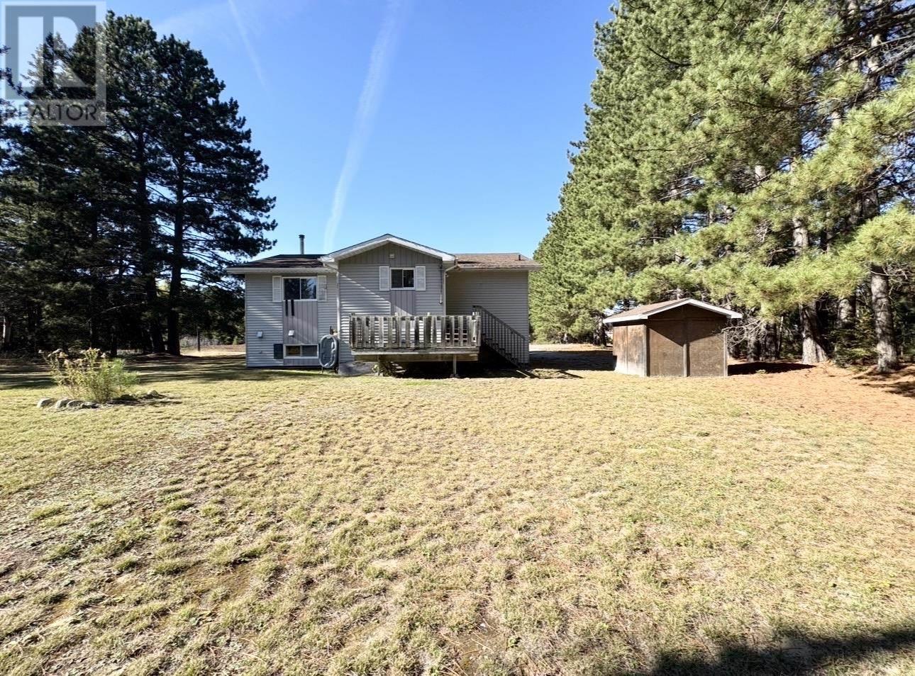 50 Russell Ave, Gogama, ON - Outdoor