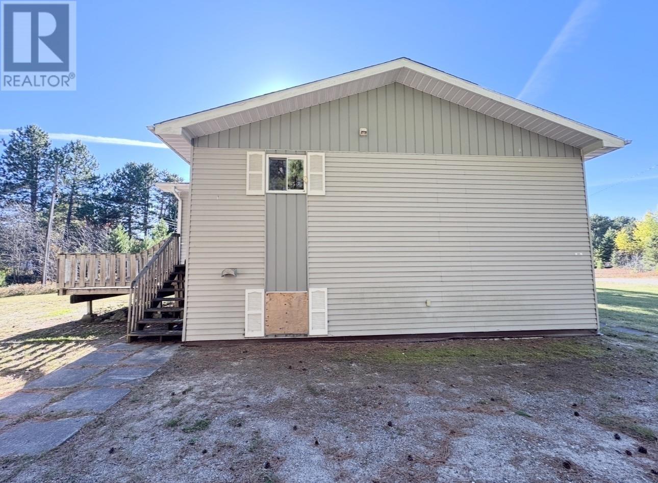 50 Russell Ave, Gogama, ON - Outdoor