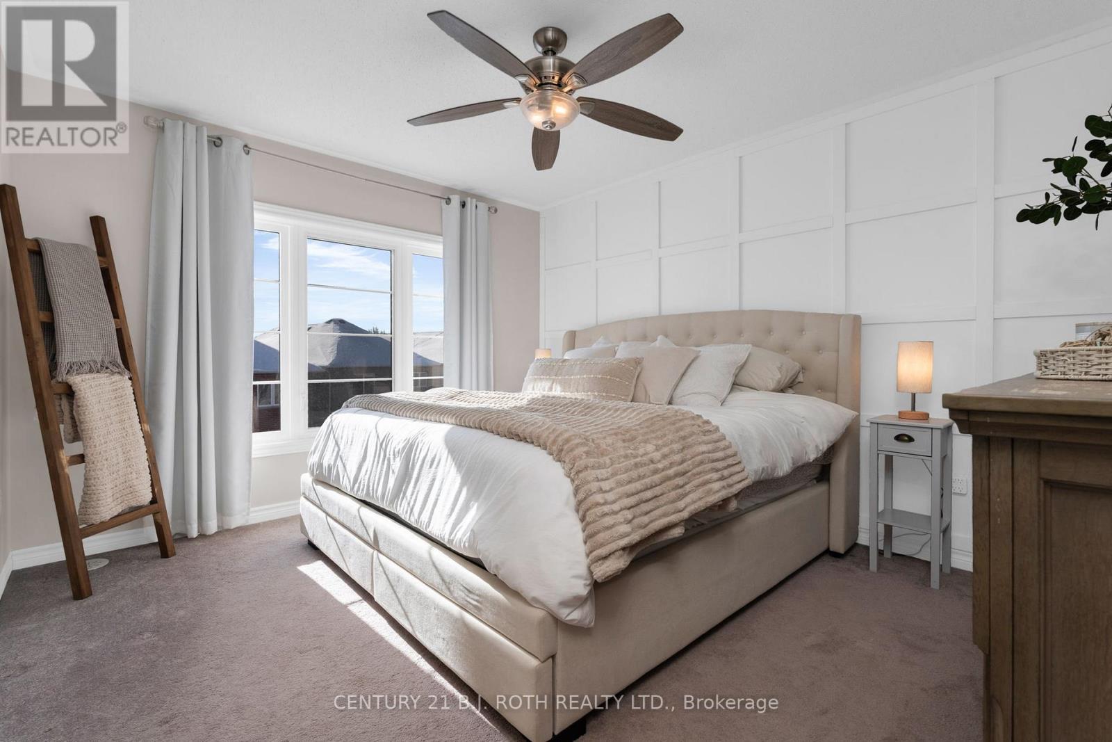 33 Westbury Way, Whitby, ON - Indoor Photo Showing Bedroom