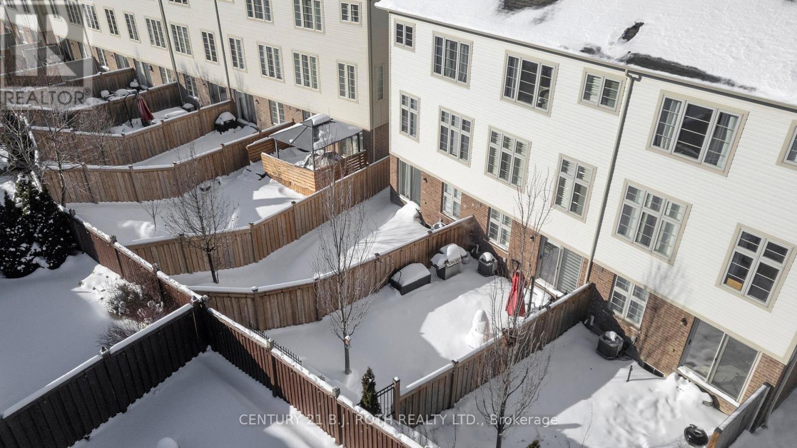 33 Westbury Way, Whitby, ON - Outdoor