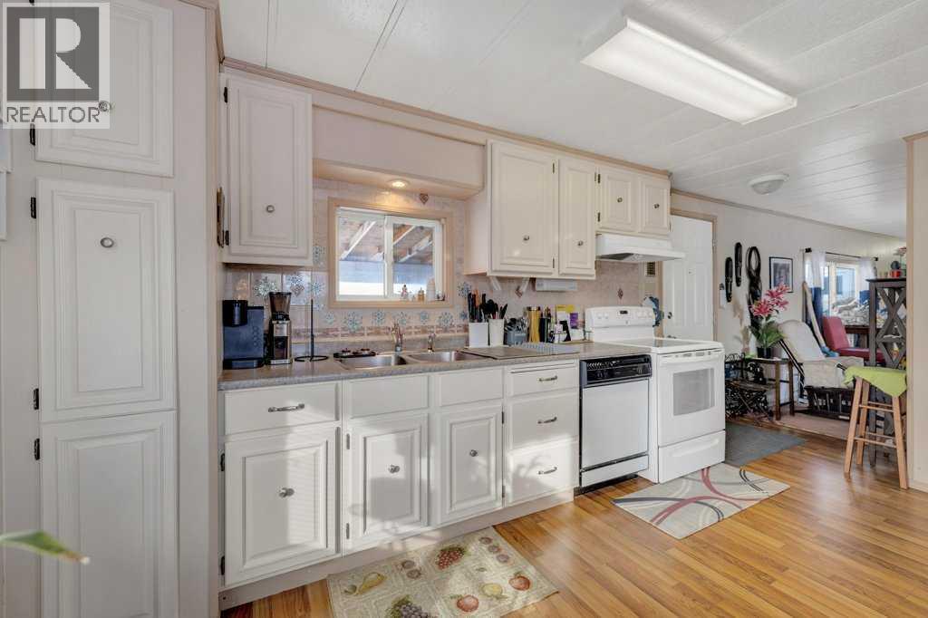 97 Parkside Drive, Red Deer, AB