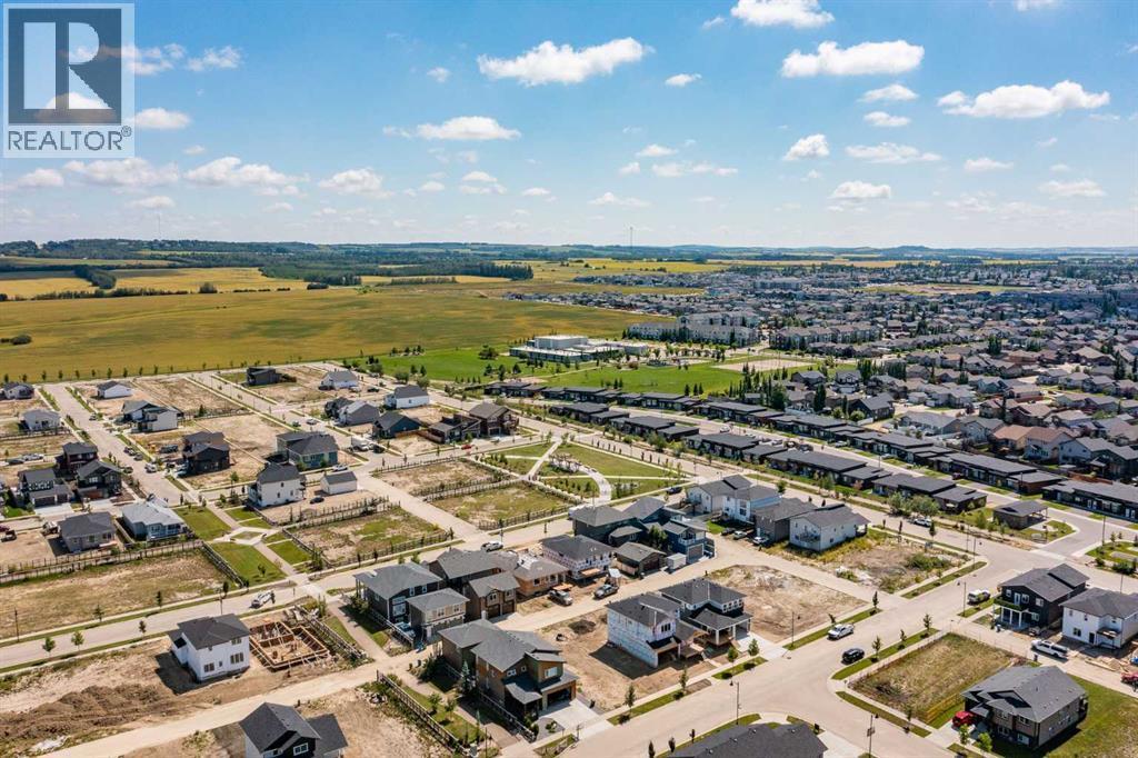 14 Tozer Lane, Red Deer, AB