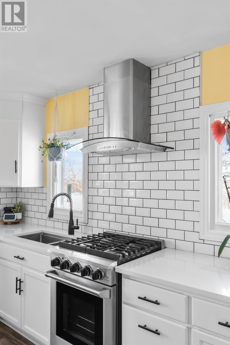 90 Moore Drive, Murray River, PE - Indoor Photo Showing Kitchen With Double Sink With Upgraded Kitchen