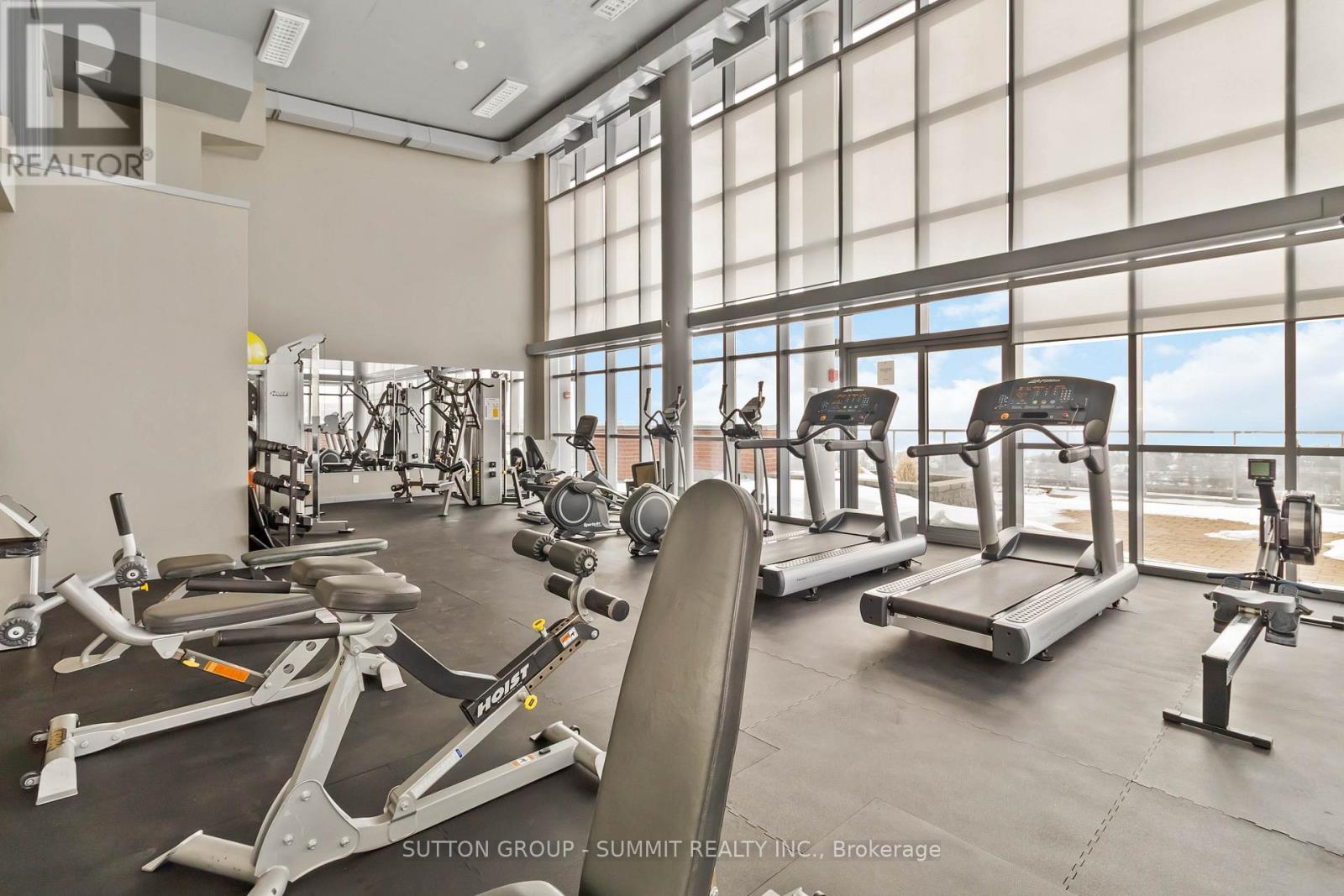816 - 551 Maple Avenue, Burlington, ON - Indoor Photo Showing Gym Room