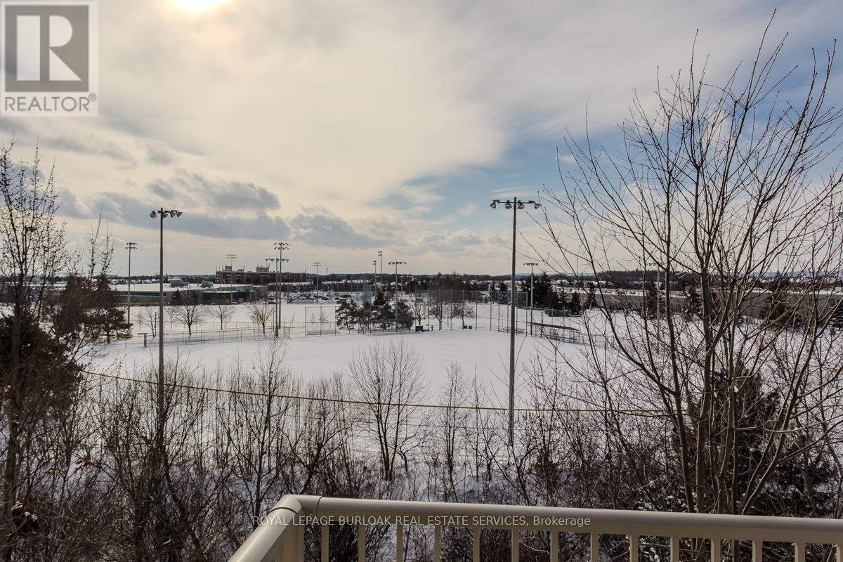 401 - 1450 Bishops Gate, Oakville, ON - Outdoor With View