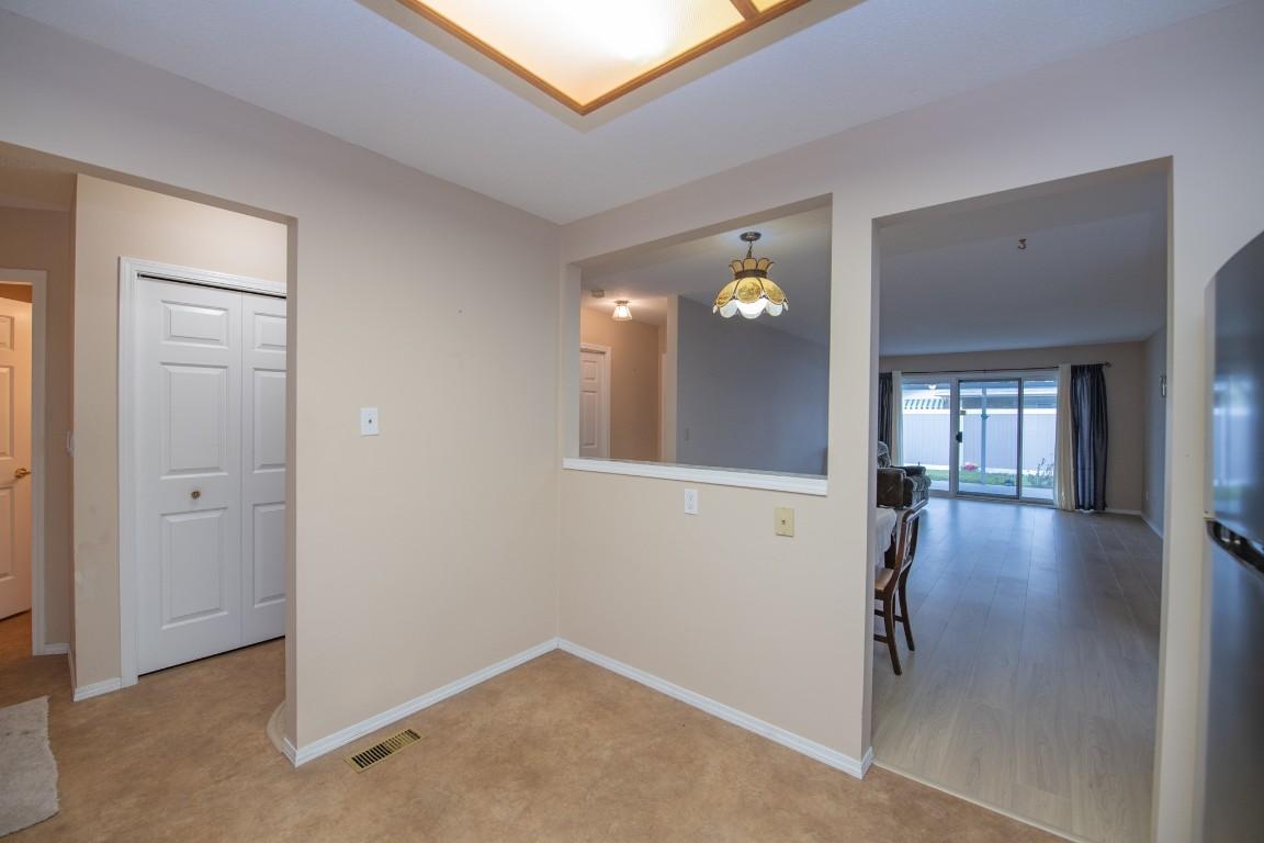 56-3900 27 Avenue, Vernon, BC - Indoor Photo Showing Other Room