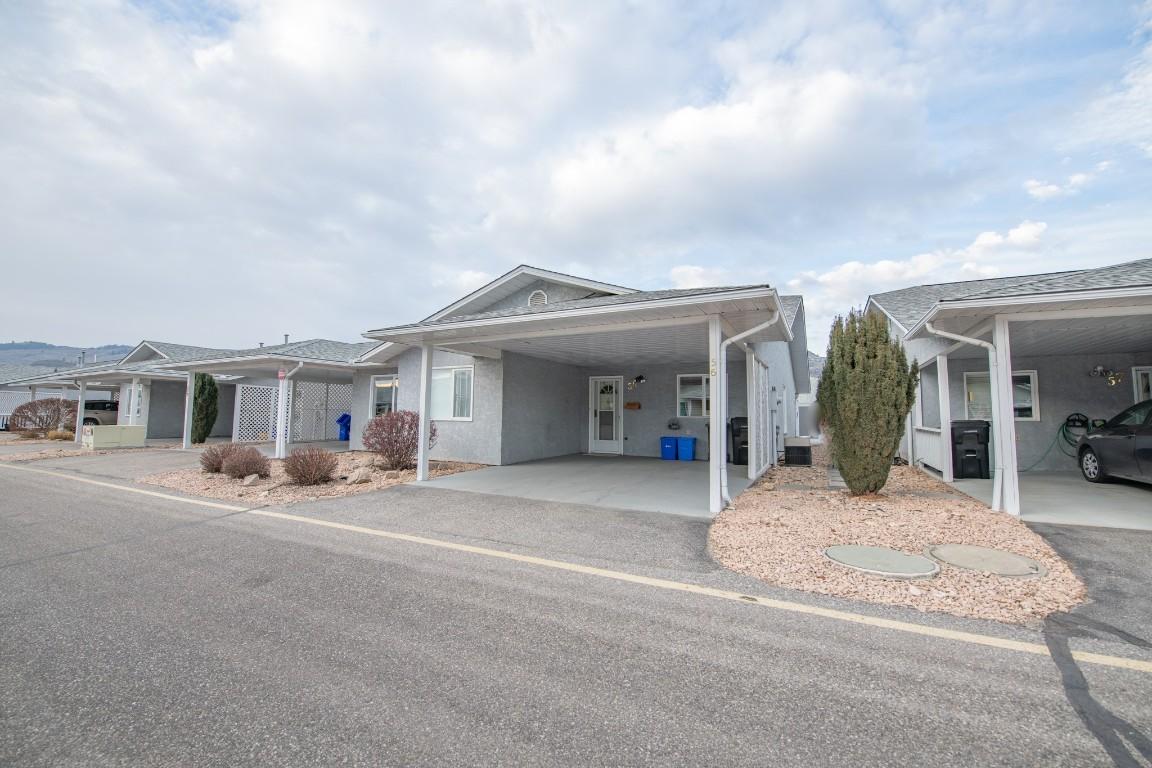 56-3900 27 Avenue, Vernon, BC - Outdoor With Facade