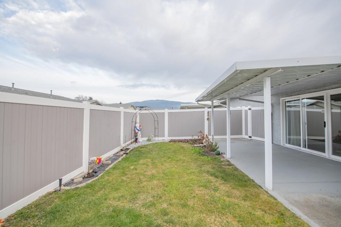 56-3900 27 Avenue, Vernon, BC - Outdoor
