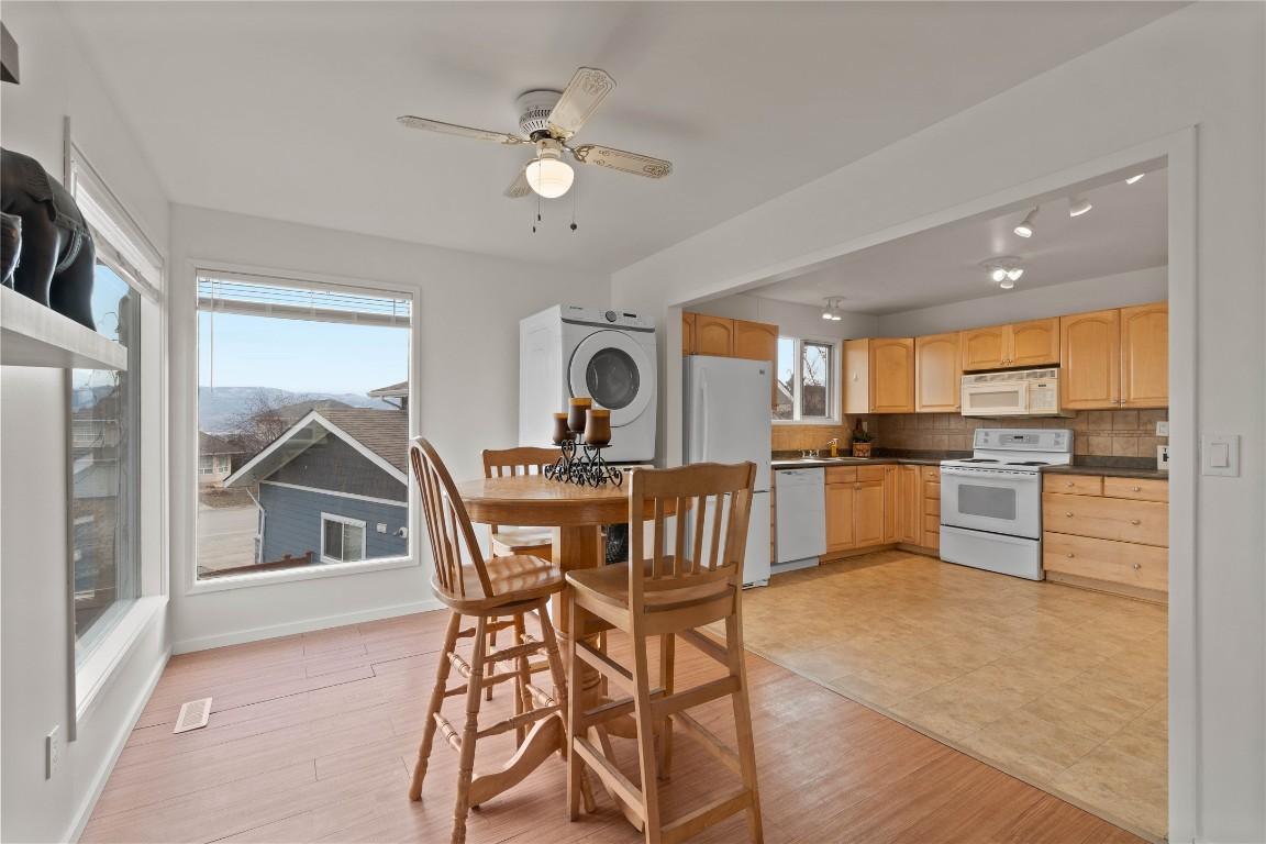 1736 Leighton Place, Kamloops, BC - Indoor