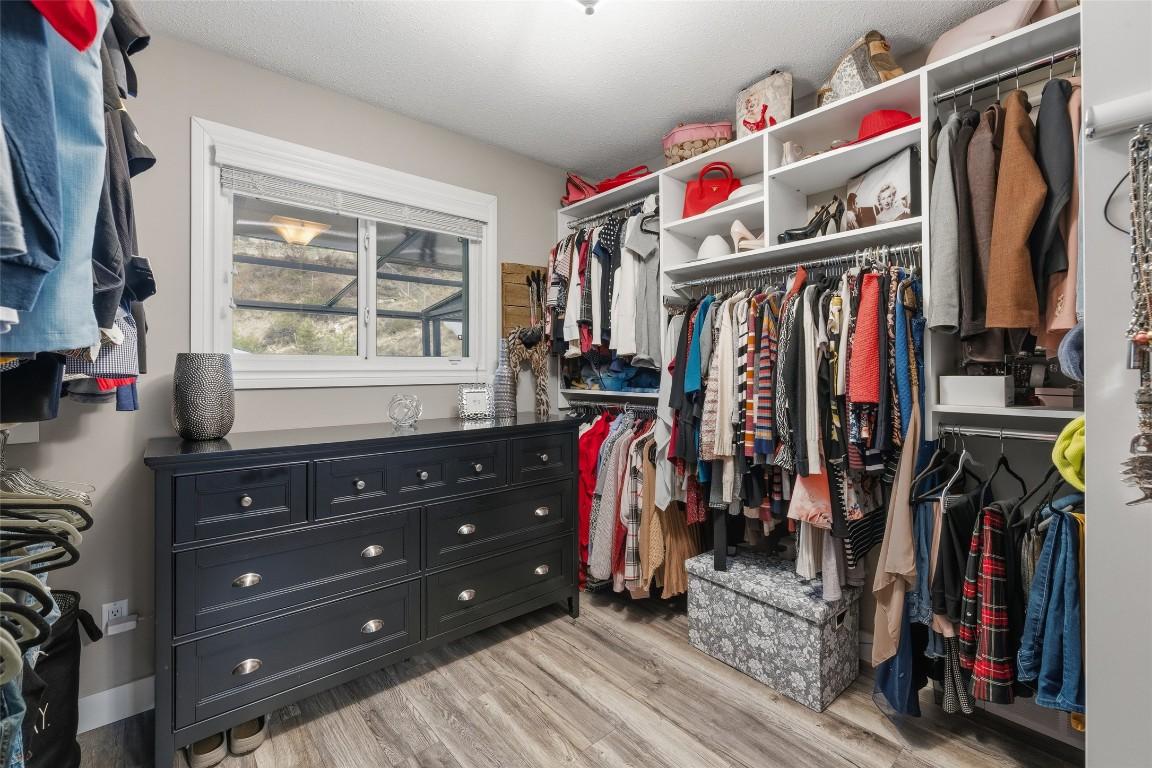 3324 Mcginnis Road, West Kelowna, BC - Indoor With Storage