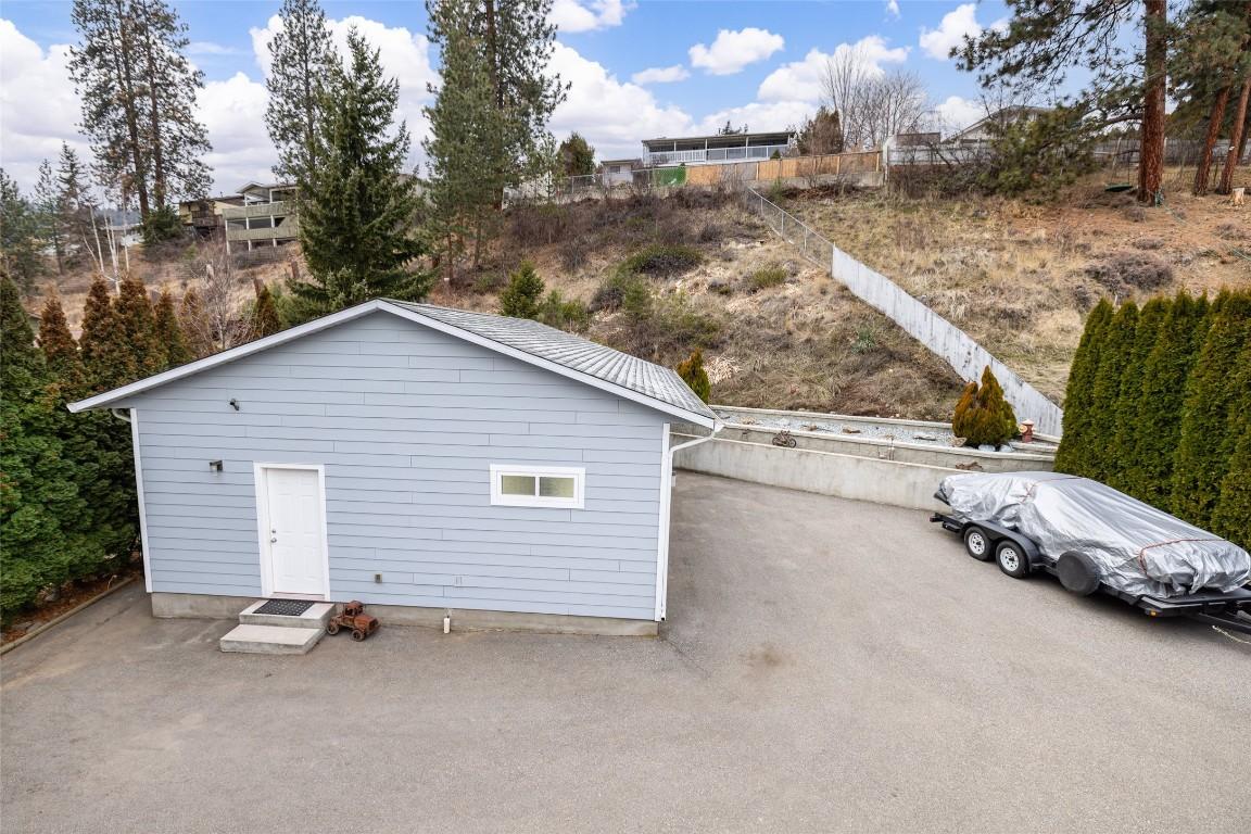 3324 Mcginnis Road, West Kelowna, BC - Outdoor